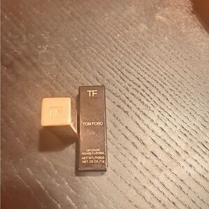 Tom Ford mini Lipstick -19 Runway Rose